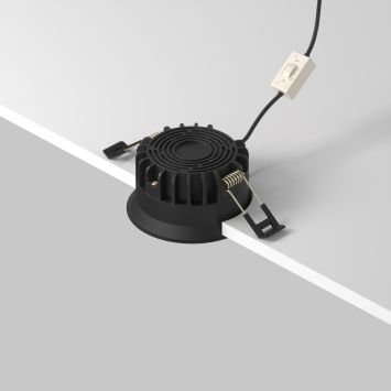 Встраиваемый светильник Technical DL055-8W3-4-6K-B MAYTONI Okno Черный