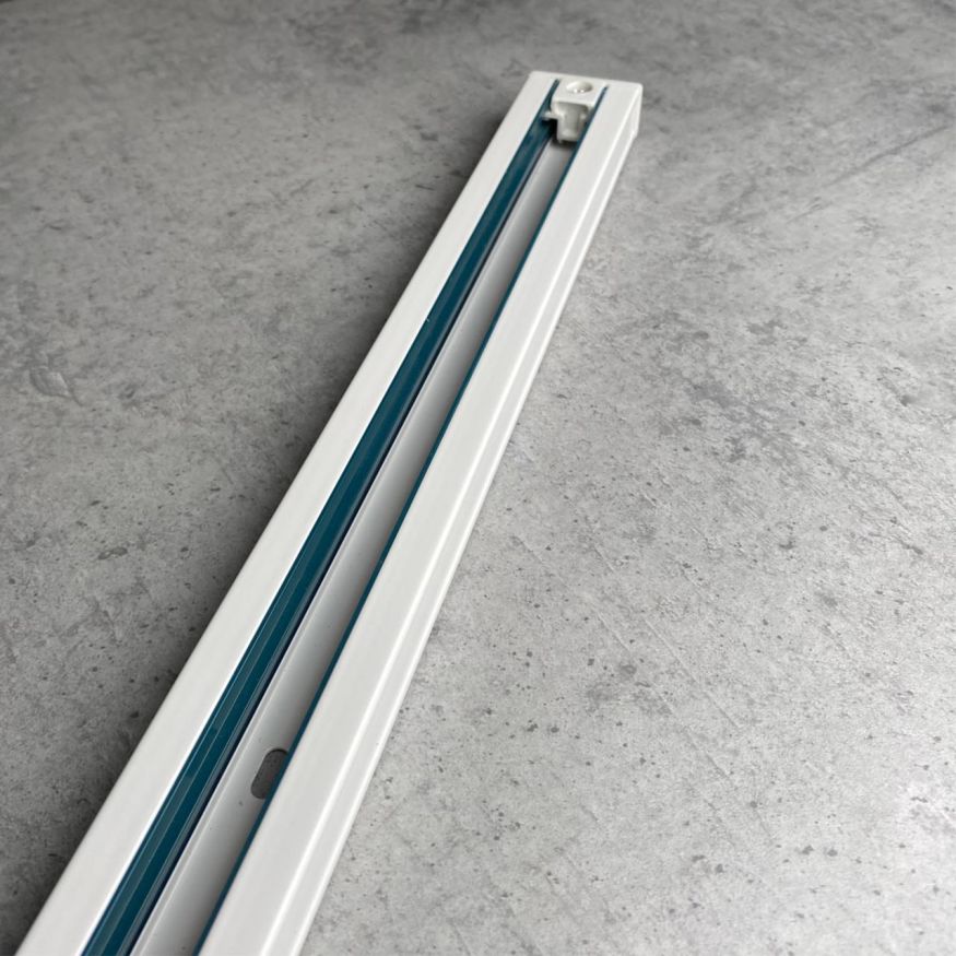 Однофазный трехжильный шинопровод с токопроводом и заглушкой, 2м NOVOTECH 135002Y белый