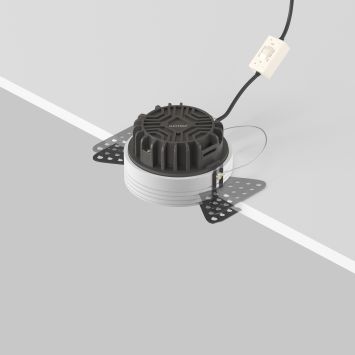 Встраиваемый светильник Technical DL055-8W3-4-6K-TRS-W MAYTONI Okno Белый